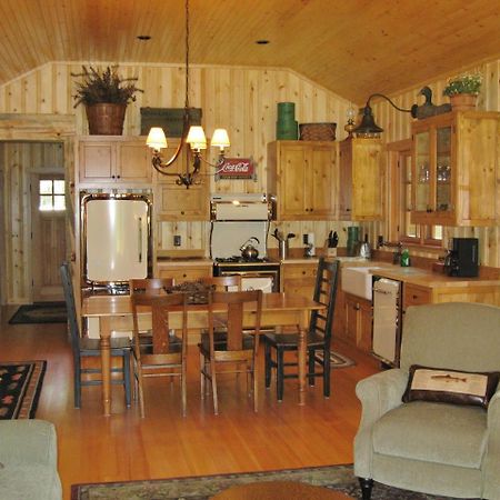 Lake Creek Lodge Bend Zewnętrze zdjęcie